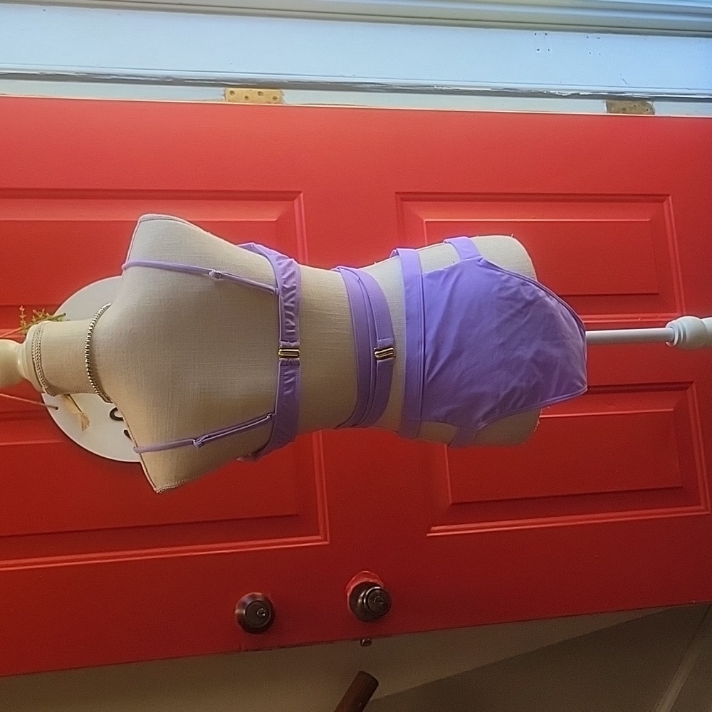 Bathing suit - Picture 4 of 4